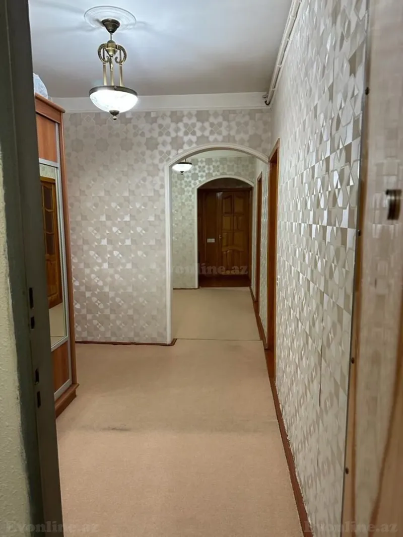 Satılır 4 otaqlı Mənzil Köhnə tikili 105 m² 9-cu mikrorayon - şəkil 4