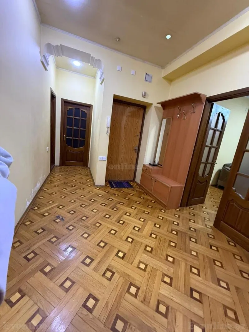 Kirayə verilir 2 otaqlı Mənzil Yeni tikili 95 m² 4-cü mikrorayon - şəkil 2