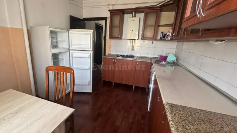 Kirayə verilir 2 otaqlı Mənzil Köhnə tikili 65 m² Nəsimi r. - şəkil 6