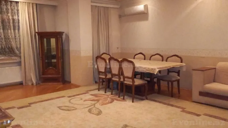 Kirayə verilir 3 otaqlı Mənzil Yeni tikili 130 m² İnşaatçılar m. - şəkil 2