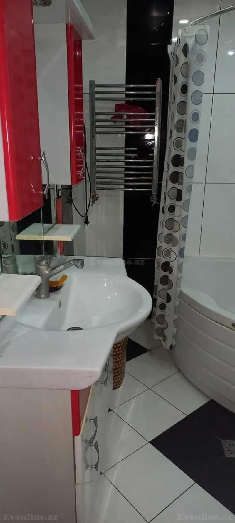 Kirayə verilir 3 otaqlı Mənzil Yeni tikili 130 m² İnşaatçılar m. - şəkil 14