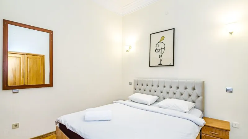 Kirayə verilir 2 otaqlı Mənzil Köhnə tikili 50 m² Sahil m. - şəkil 15