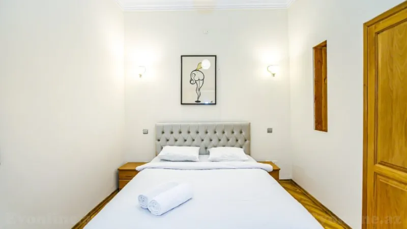 Kirayə verilir 2 otaqlı Mənzil Köhnə tikili 50 m² Sahil m. - şəkil 17