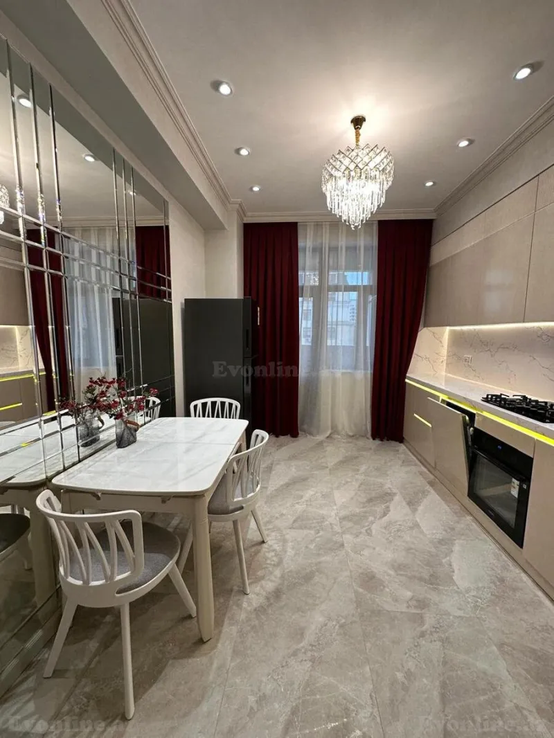 Satılır 3 otaqlı Mənzil Yeni tikili 112 m² 28 May m. - şəkil 4