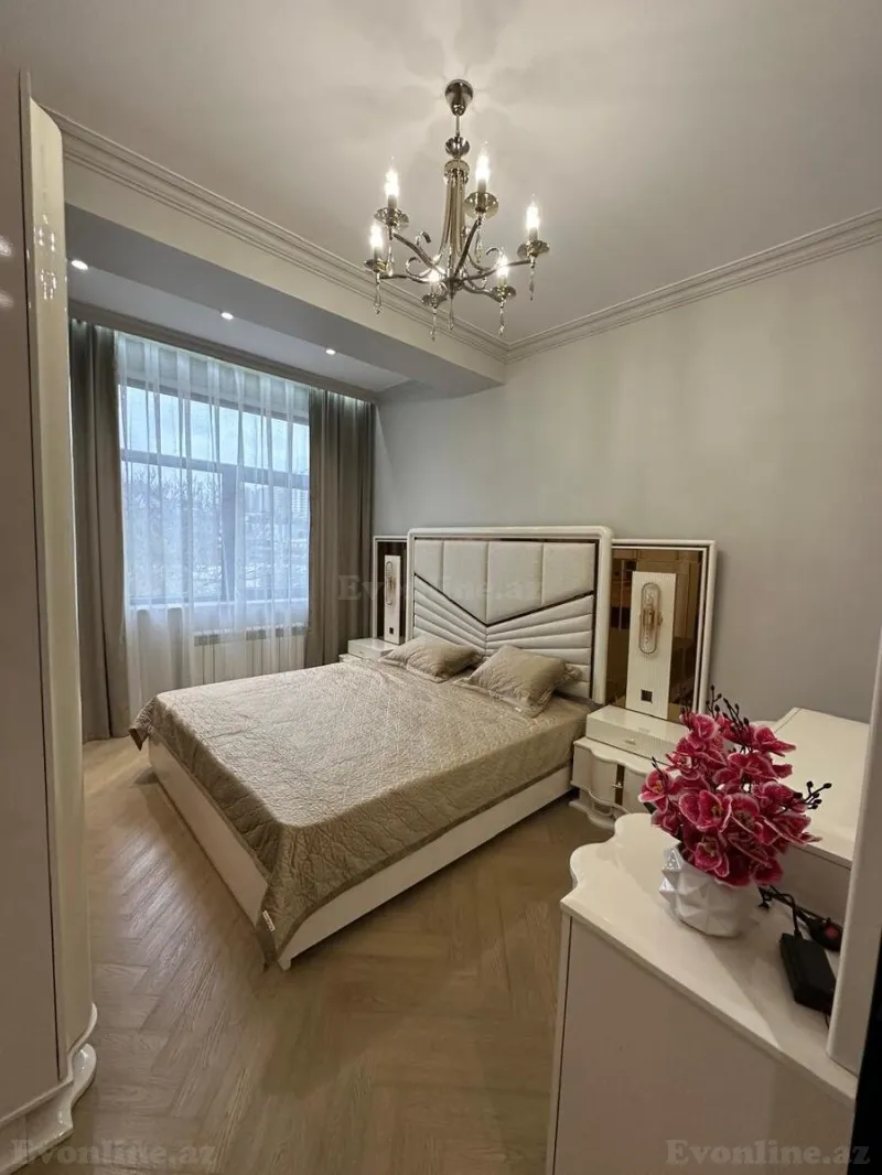 Satılır 3 otaqlı Mənzil Yeni tikili 112 m² 28 May m. - şəkil 10