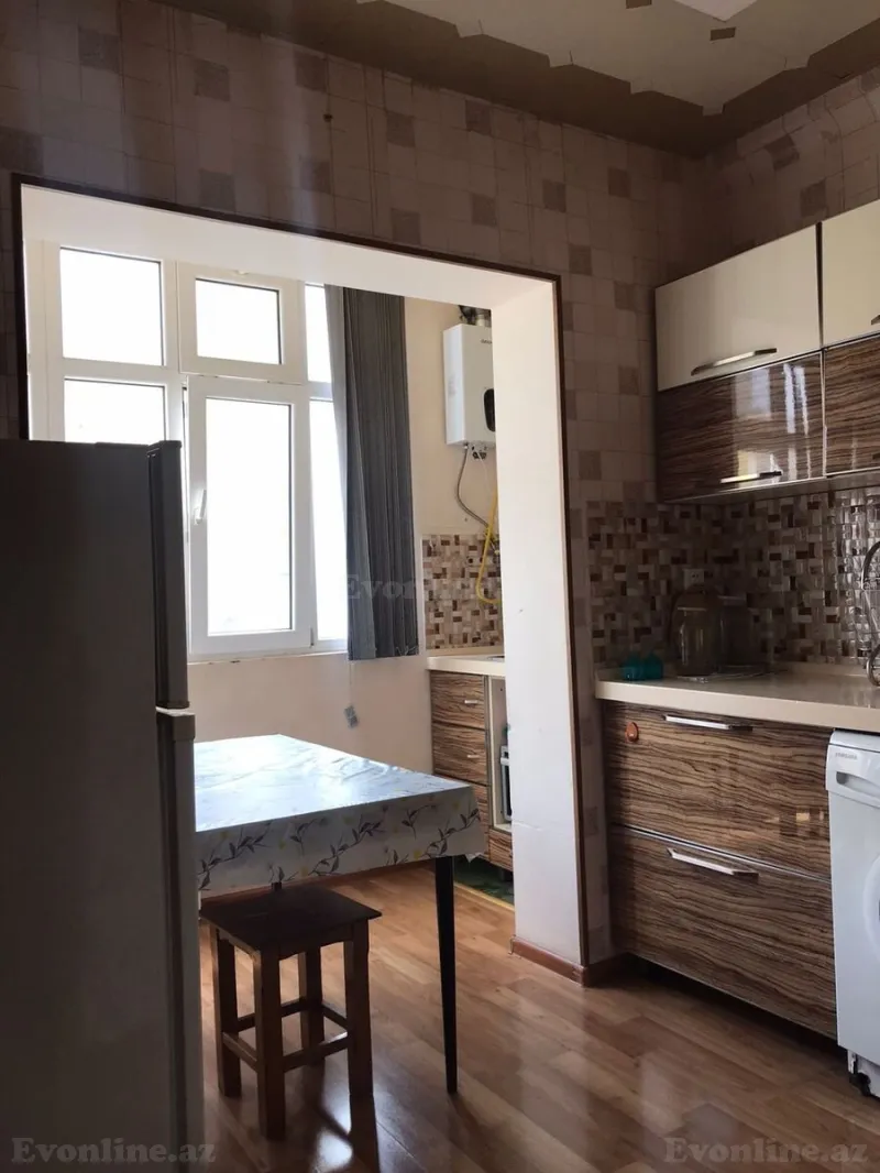 Satılır 2 otaqlı Mənzil Köhnə tikili 62 m² Suraxanı r. - şəkil 9