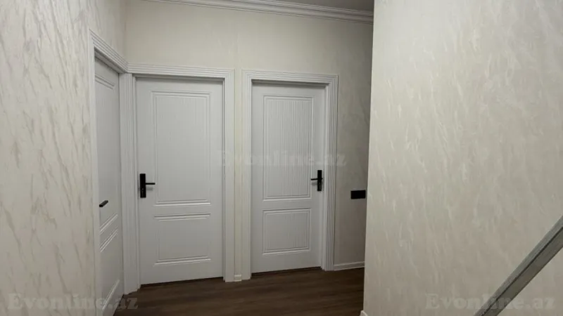 Satılır 3 otaqlı Mənzil Köhnə tikili 90 m² 9-cu mikrorayon