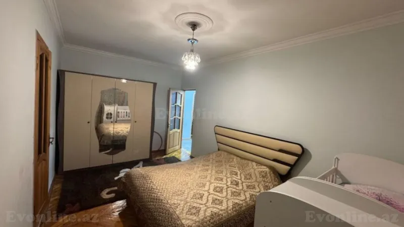 Satılır 3 otaqlı Mənzil Köhnə tikili 90 m² 8-ci mikrorayon - şəkil 6