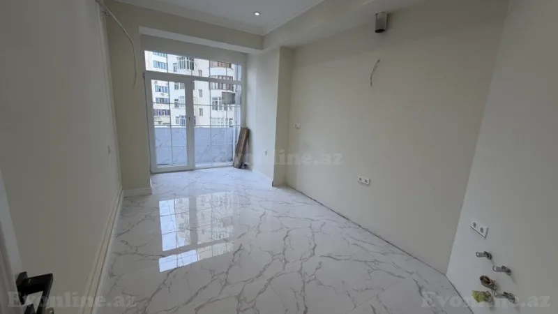 Satılır 3 otaqlı Mənzil Yeni tikili 88 m² 8-ci mikrorayon - şəkil 2