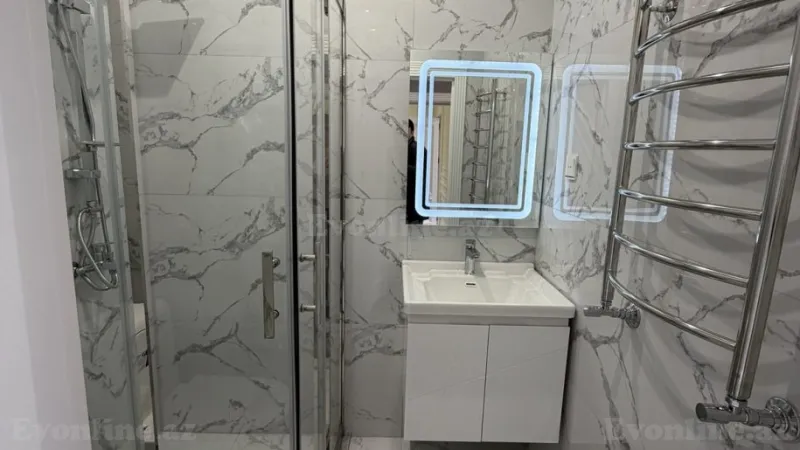 Satılır 3 otaqlı Mənzil Yeni tikili 88 m² 8-ci mikrorayon - şəkil 5