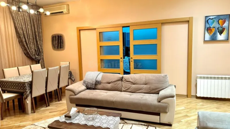 Satılır 3 otaqlı Mənzil Yeni tikili 145.5 m² 28 May m. - şəkil 2