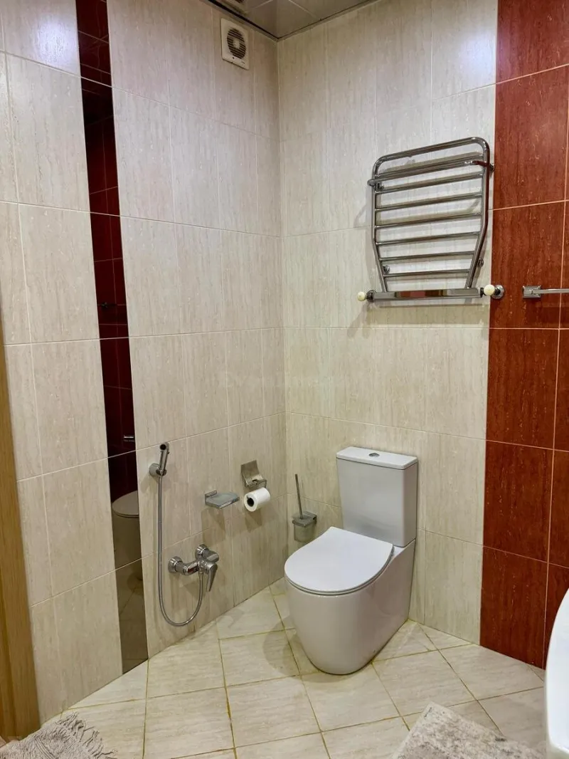 Satılır 3 otaqlı Mənzil Yeni tikili 145.5 m² 28 May m. - şəkil 26