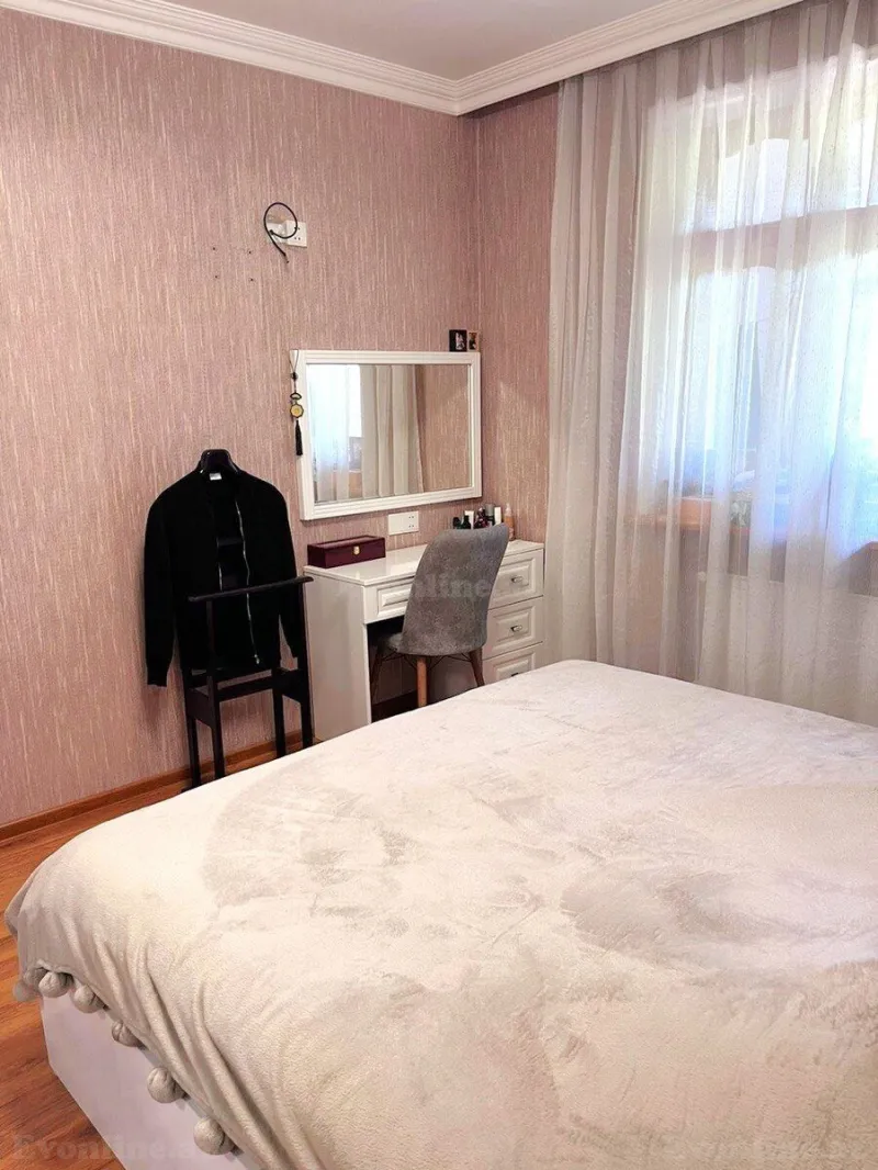 Satılır 3 otaqlı Mənzil Köhnə tikili 90 m² Nəriman Nərimanov m. - şəkil 5