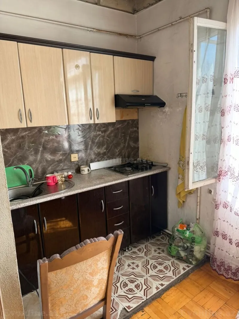 Kirayə verilir 4 otaqlı Mənzil Köhnə tikili 85 m² Nəriman Nərimanov m. - şəkil 4