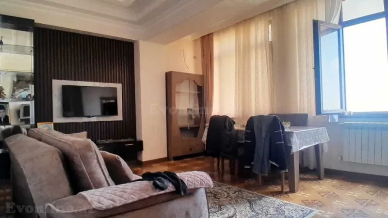 Satılır 3 otaqlı Mənzil Yeni tikili 70 m² 9-cu mikrorayon - şəkil 3