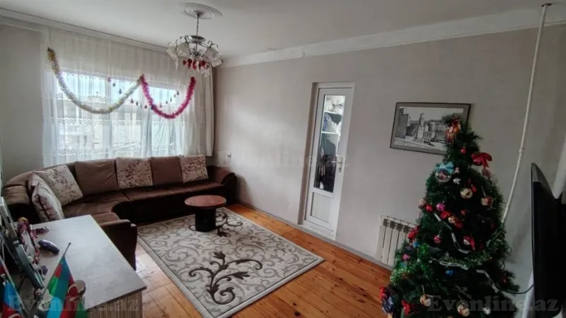 Satılır 2 otaqlı Mənzil Köhnə tikili 65 m² Həzi Aslanov m.