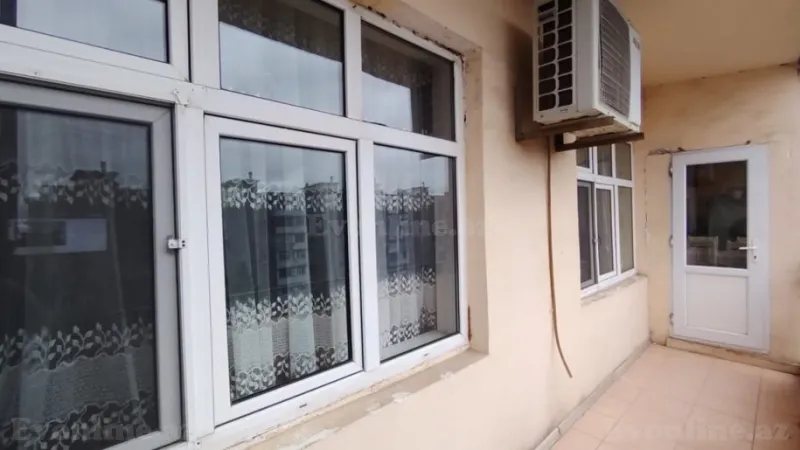 Satılır 2 otaqlı Mənzil Köhnə tikili 65 m² Həzi Aslanov m. - şəkil 7