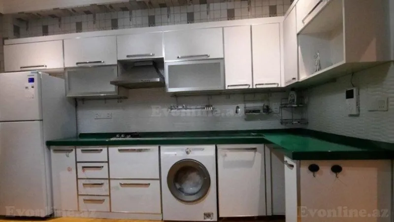 Kirayə verilir 2 otaqlı Mənzil Yeni tikili 90 m² Qara Qarayev m. - şəkil 3