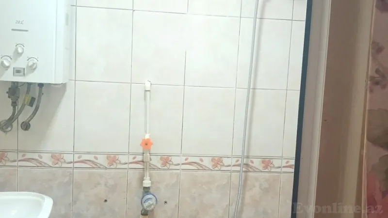 Kirayə verilir 2 otaqlı Mənzil Köhnə tikili 40 m² İnşaatçılar m. - şəkil 9