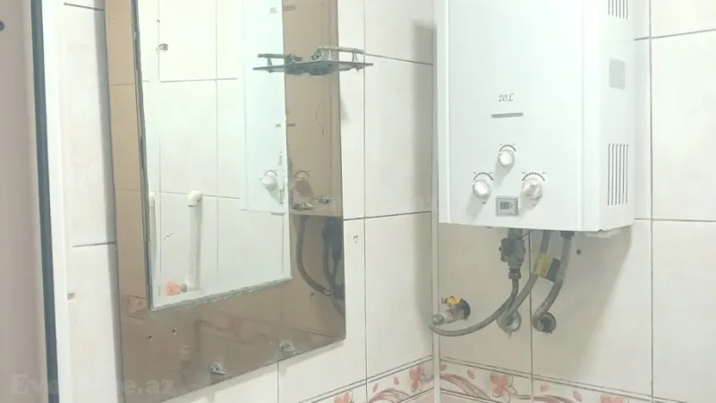 Kirayə verilir 2 otaqlı Mənzil Köhnə tikili 40 m² İnşaatçılar m. - şəkil 10