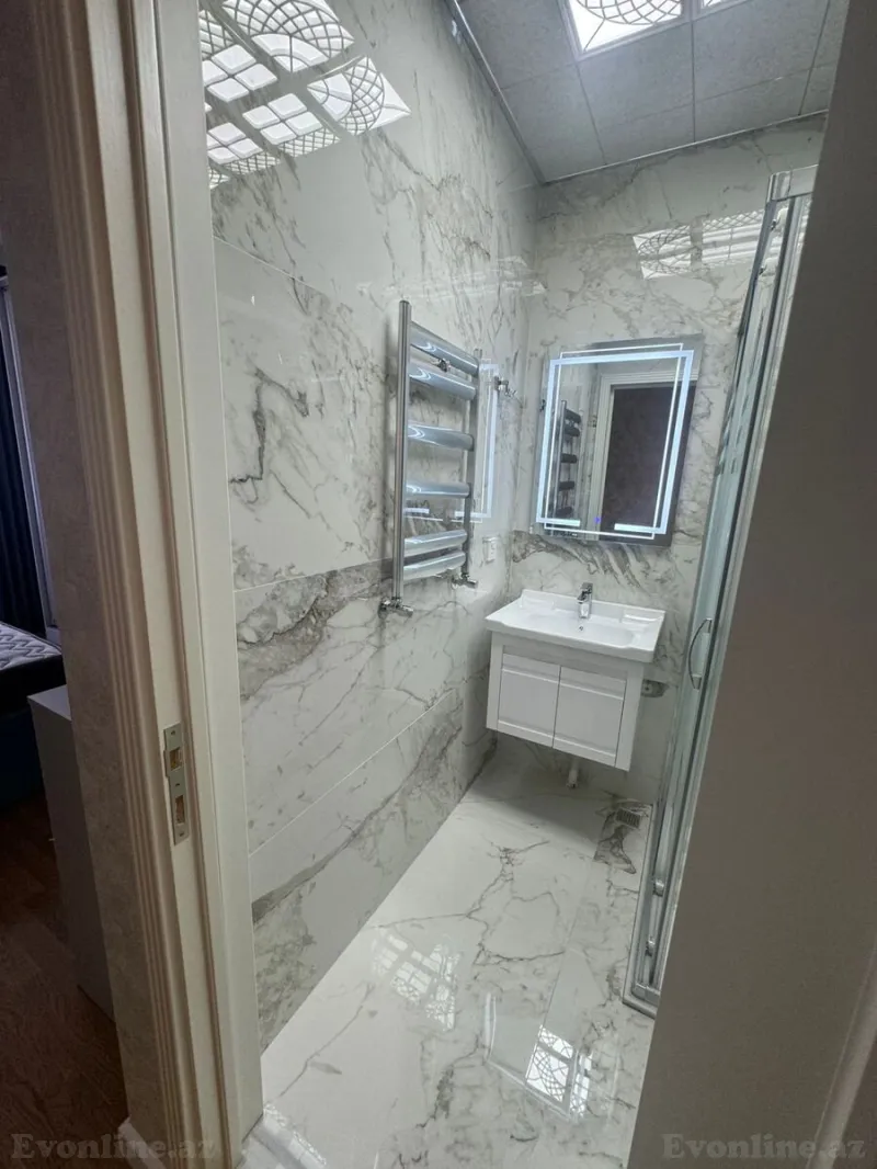 Kirayə verilir 3 otaqlı Mənzil Yeni tikili 130 m² 28 May m. - şəkil 13