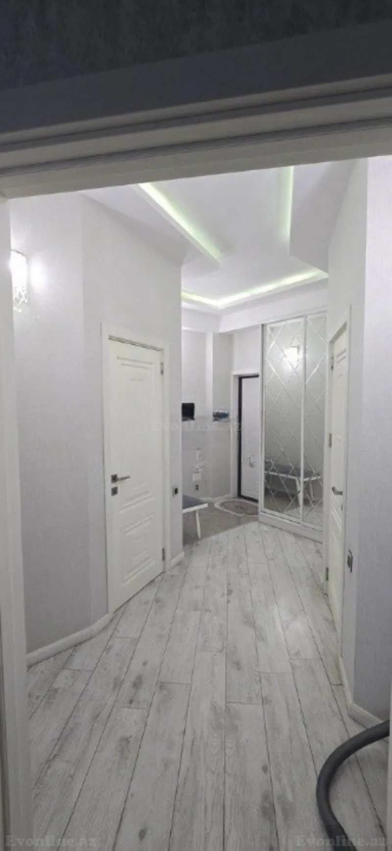 Satılır 2 otaqlı Mənzil Yeni tikili 66 m² Qara Qarayev m.