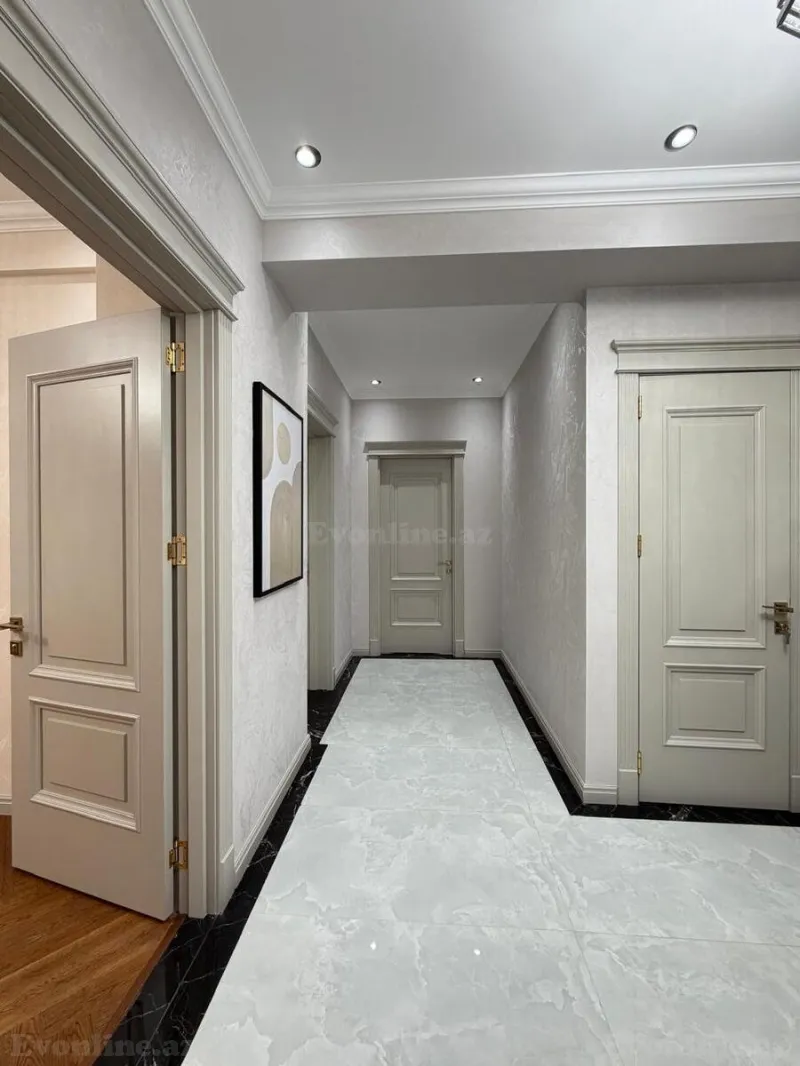 Satılır 3 otaqlı Mənzil Yeni tikili 138 m² Gənclik m. - şəkil 6