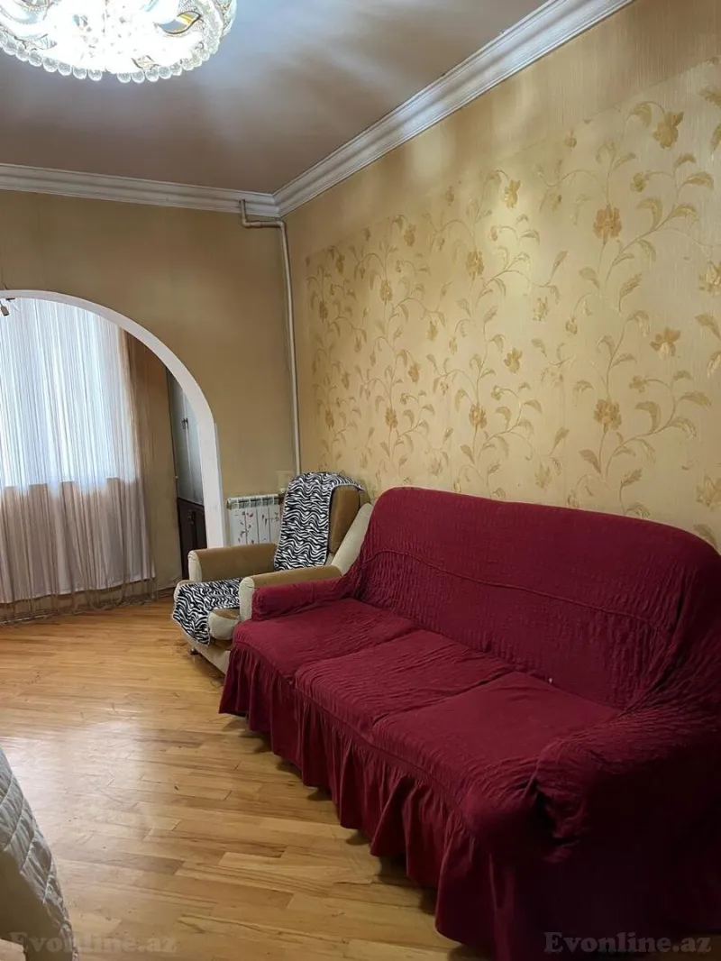 Kirayə verilir 3 otaqlı Mənzil Köhnə tikili 80 m² Nərimanov r.