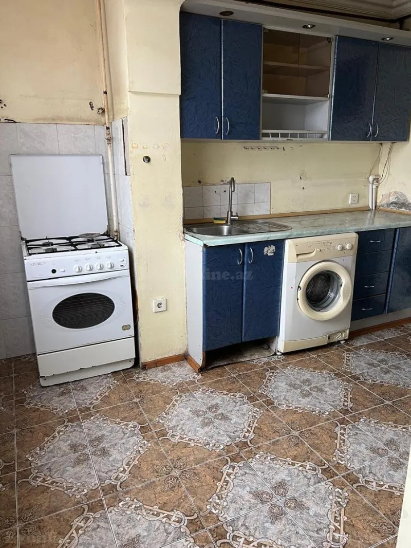 Kirayə verilir 3 otaqlı Mənzil Köhnə tikili 80 m² Nərimanov r. - şəkil 3