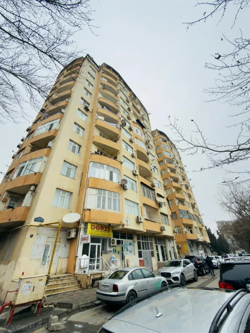 Satılır 3 otaqlı Mənzil Yeni tikili 118 m² Xalqlar Dostluğu m.