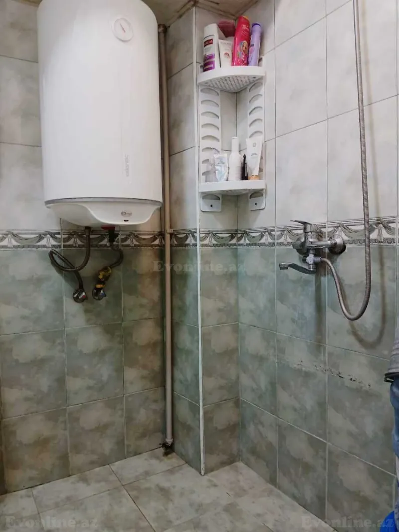 Satılır 3 otaqlı Mənzil Köhnə tikili 65 m² 9-cu mikrorayon - şəkil 6