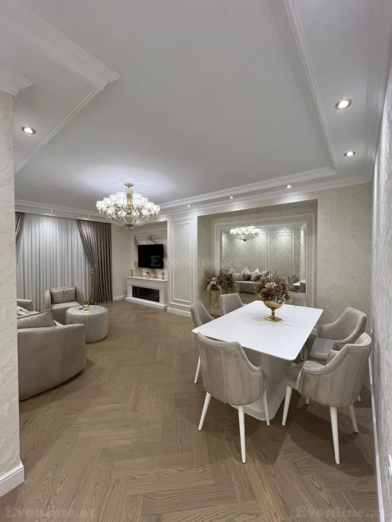 Kirayə verilir 3 otaqlı Mənzil Yeni tikili 160 m² Xətai m. - şəkil 14