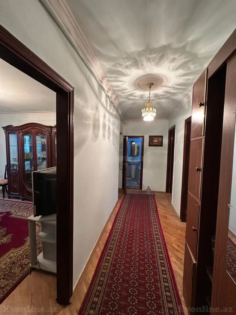 Satılır 3 otaqlı Mənzil Köhnə tikili 75 m² Yasamal