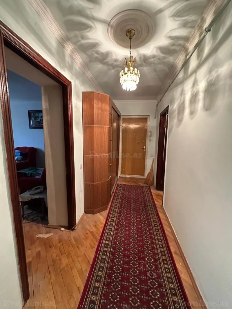 Satılır 3 otaqlı Mənzil Köhnə tikili 75 m² Yasamal - şəkil 2