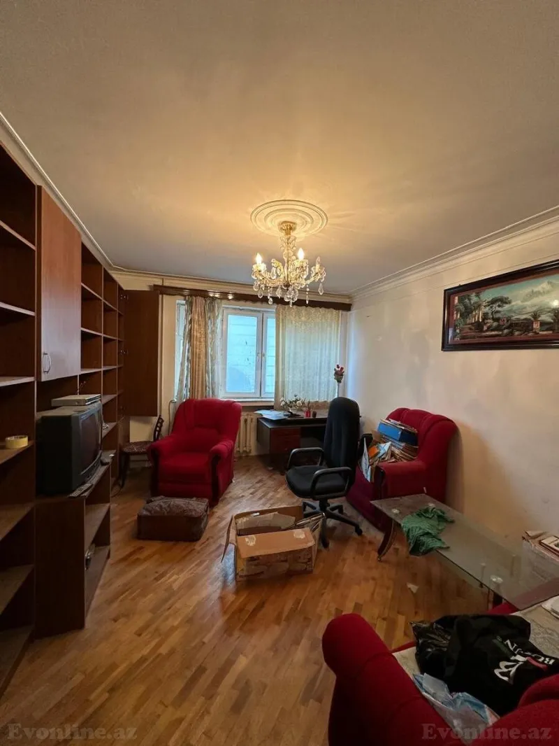 Satılır 3 otaqlı Mənzil Köhnə tikili 75 m² Yasamal - şəkil 3