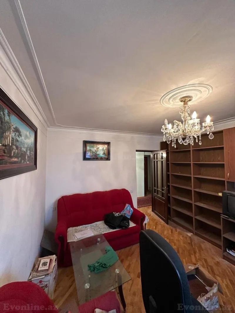 Satılır 3 otaqlı Mənzil Köhnə tikili 75 m² Yasamal - şəkil 4