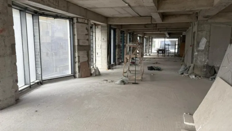 Kirayə verilir Ofis 415 m² Səbail r. - şəkil 2