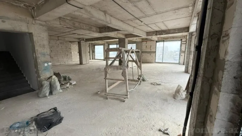 Kirayə verilir Ofis 415 m² Səbail r. - şəkil 4