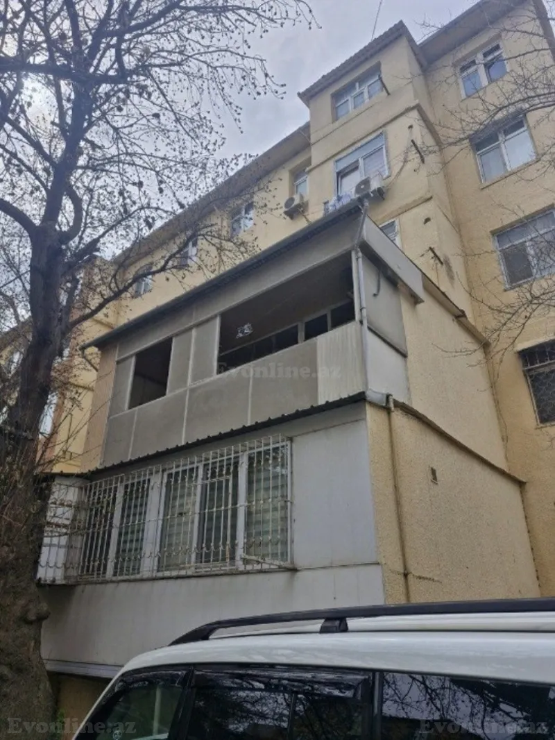 Satılır 3 otaqlı Mənzil Köhnə tikili 62 m² 7-ci mikrorayon - şəkil 2