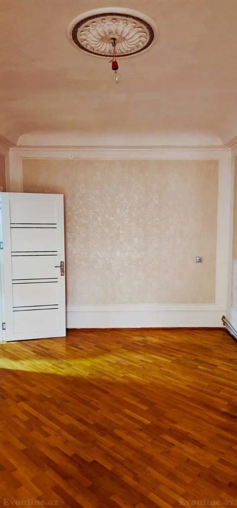 Satılır 3 otaqlı Mənzil Köhnə tikili 70 m² 8-ci kilometr - şəkil 2