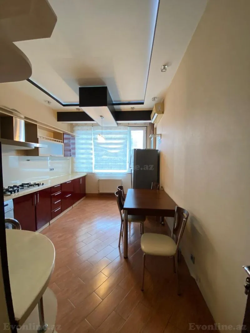 Kirayə verilir 5 otaqlı Mənzil Yeni tikili 170 m² 8-ci mikrorayon - şəkil 18