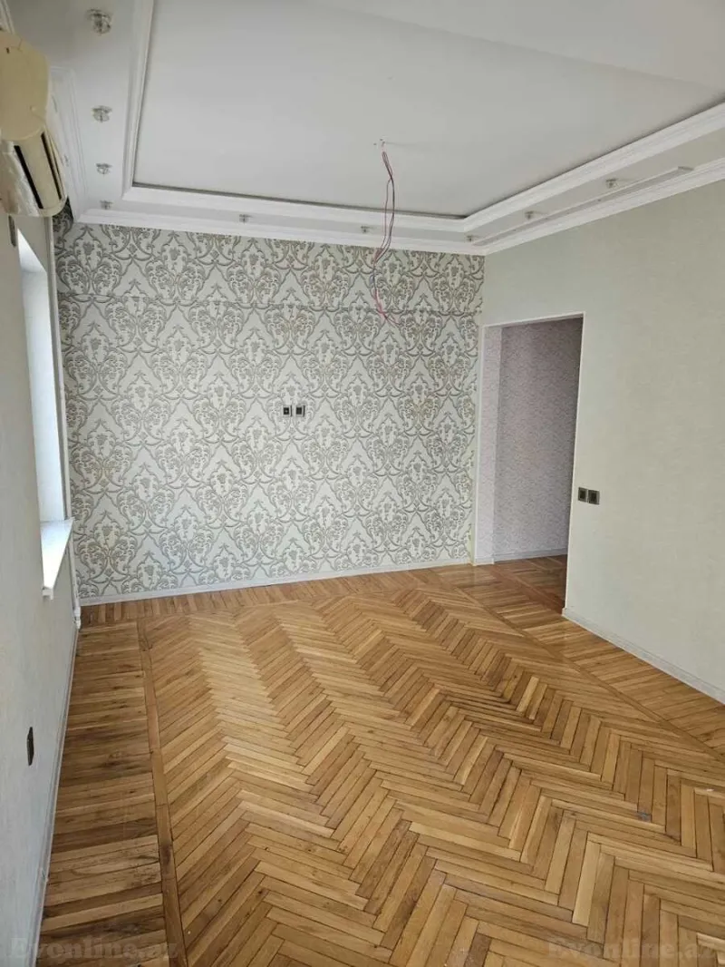 Kirayə verilir 1 otaqlı Mənzil Köhnə tikili 40 m² Nəsimi r.
