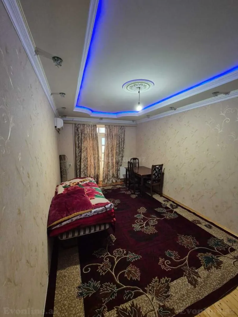 Satılır 2 otaqlı Mənzil Köhnə tikili 54 m² Əhmədli