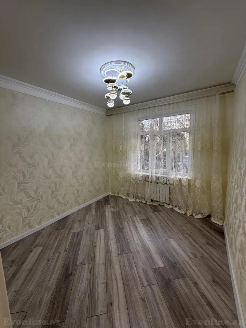 Satılır 4 otaqlı Mənzil Köhnə tikili 115 m² Xalqlar Dostluğu m. - şəkil 10