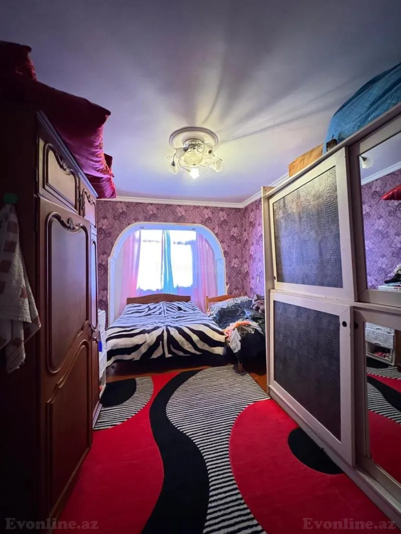 Satılır 4 otaqlı Mənzil Köhnə tikili 100 m² Xətai r. - şəkil 6