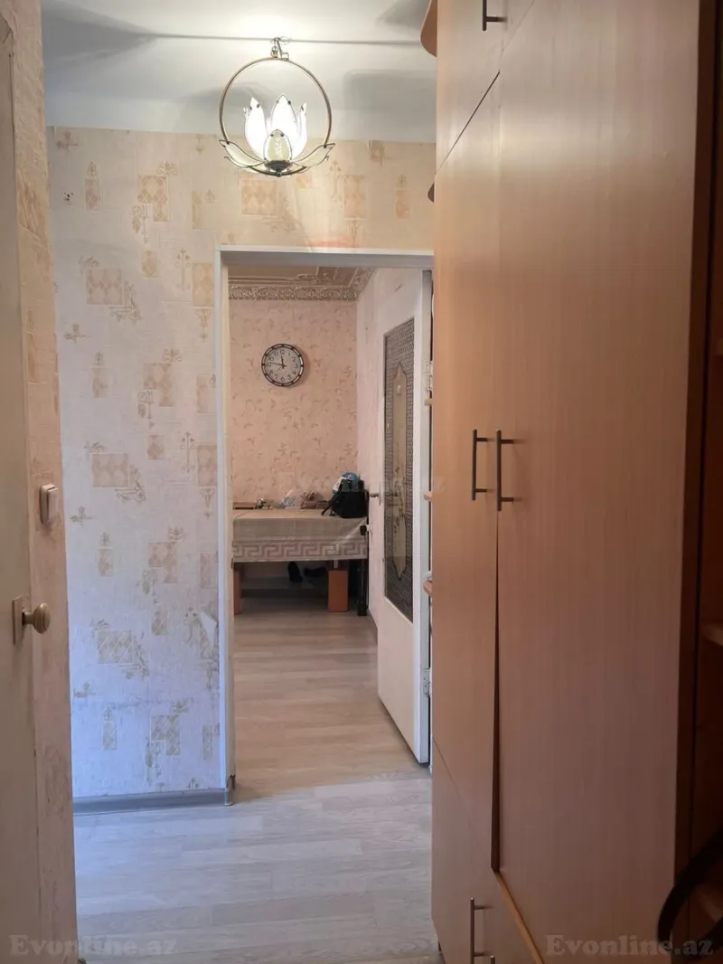 Satılır 2 otaqlı Mənzil Köhnə tikili 45 m² Elmlər Akademiyası m. - şəkil 2