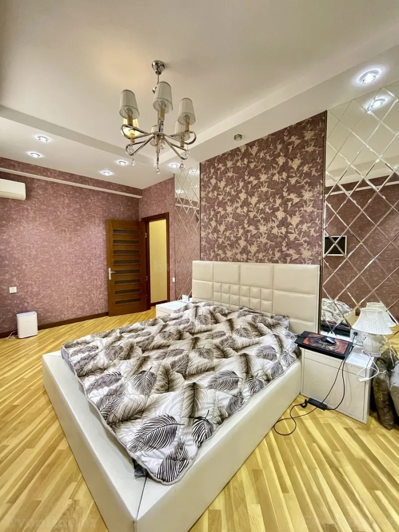 Kirayə verilir 3 otaqlı Mənzil Yeni tikili 147 m² Neftçilər m. - şəkil 9