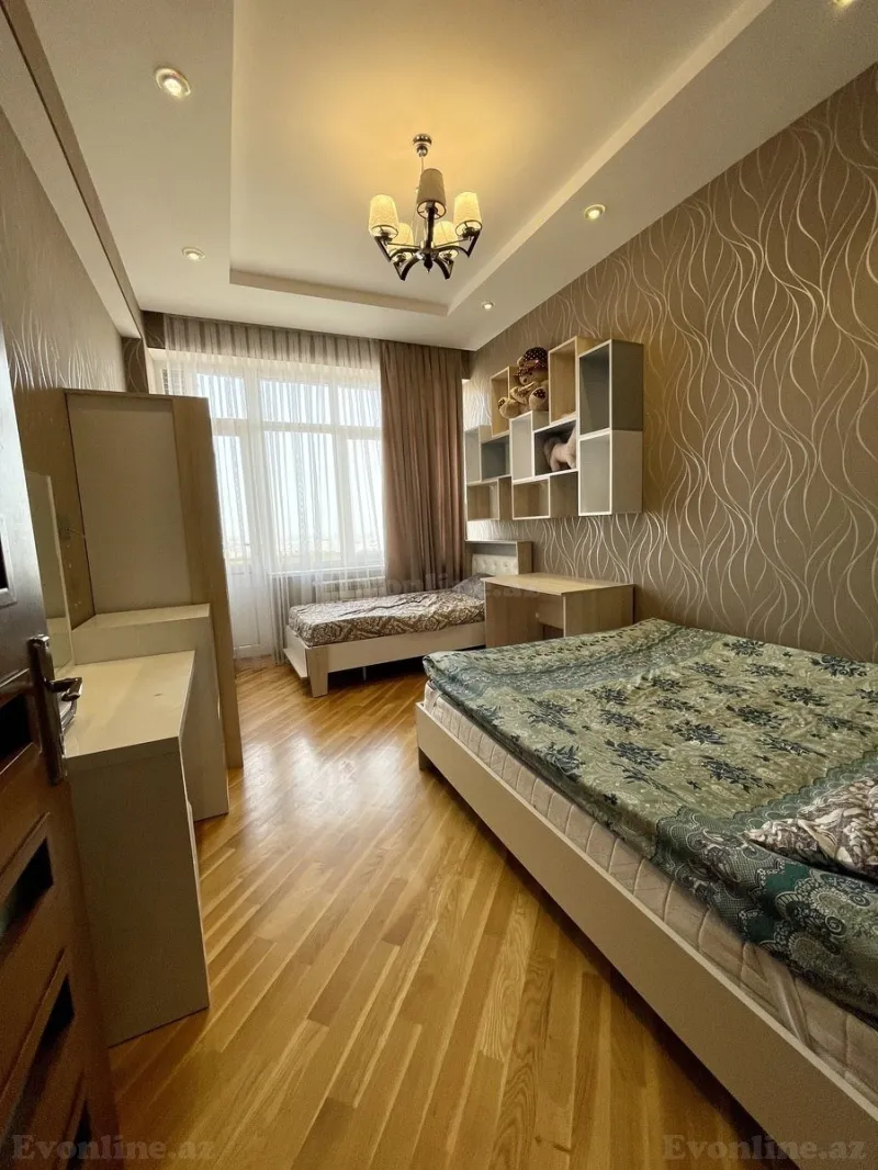 Kirayə verilir 3 otaqlı Mənzil Yeni tikili 147 m² Neftçilər m. - şəkil 15