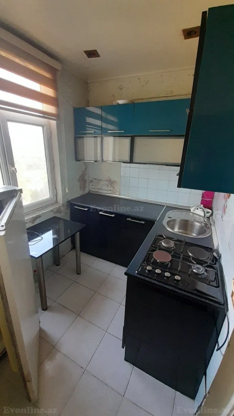 Satılır 2 otaqlı Mənzil Köhnə tikili 55 m² 4-cü mikrorayon - şəkil 3