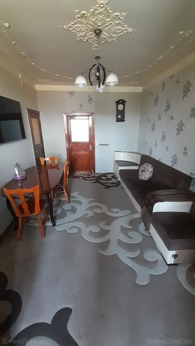 Satılır 2 otaqlı Mənzil Köhnə tikili 55 m² 4-cü mikrorayon - şəkil 5